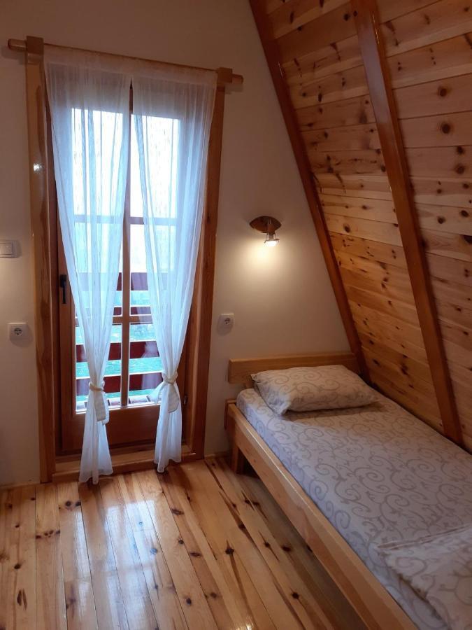 הוילה באינה באשטה Mountain House Tadic 1 מראה חיצוני תמונה